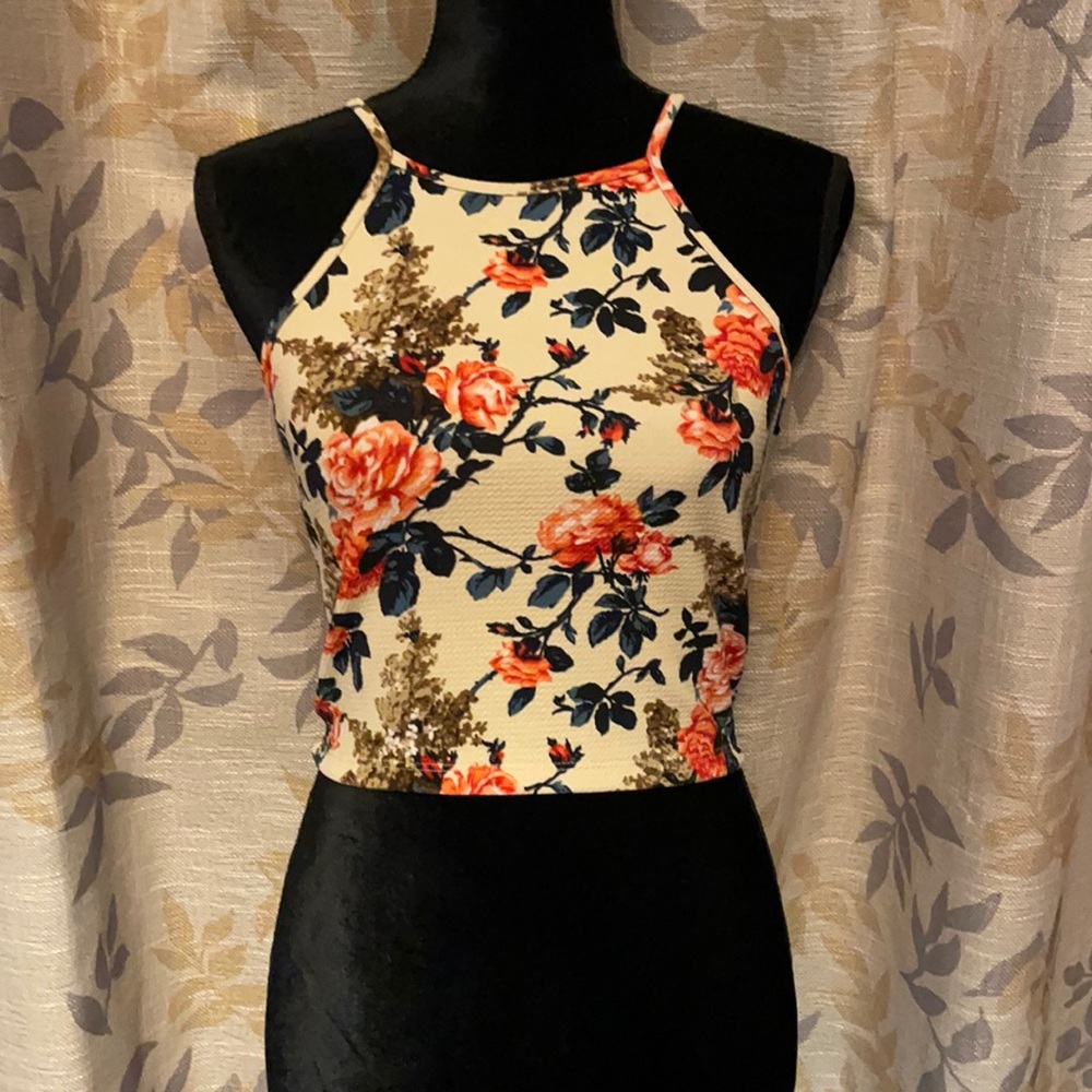 Forever 21 - Floral Crop Top